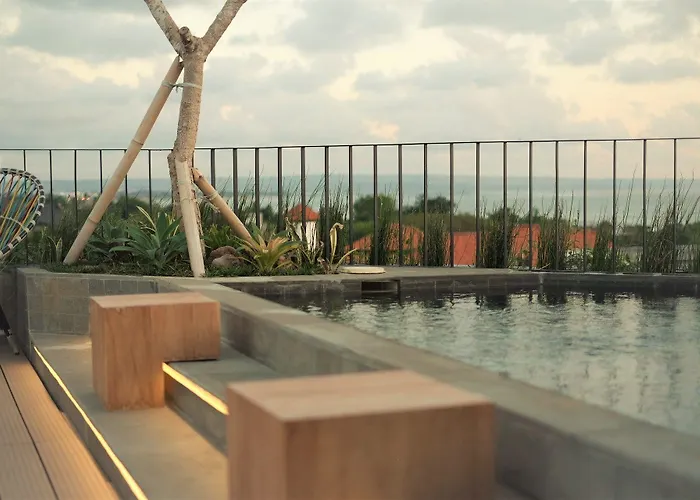 Hostel Borough Capsule Bali Legian