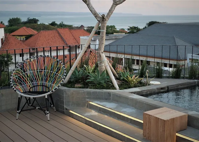 Borough Capsule Bali