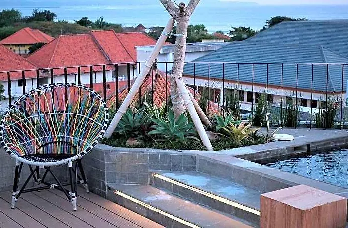 Hostel Borough Capsule Bali